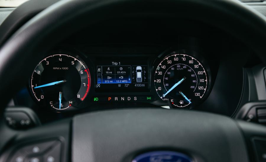 Панель приборов Ford Ranger XL STX SuperCab 2018 года  (NA) (фото 14 из 40)